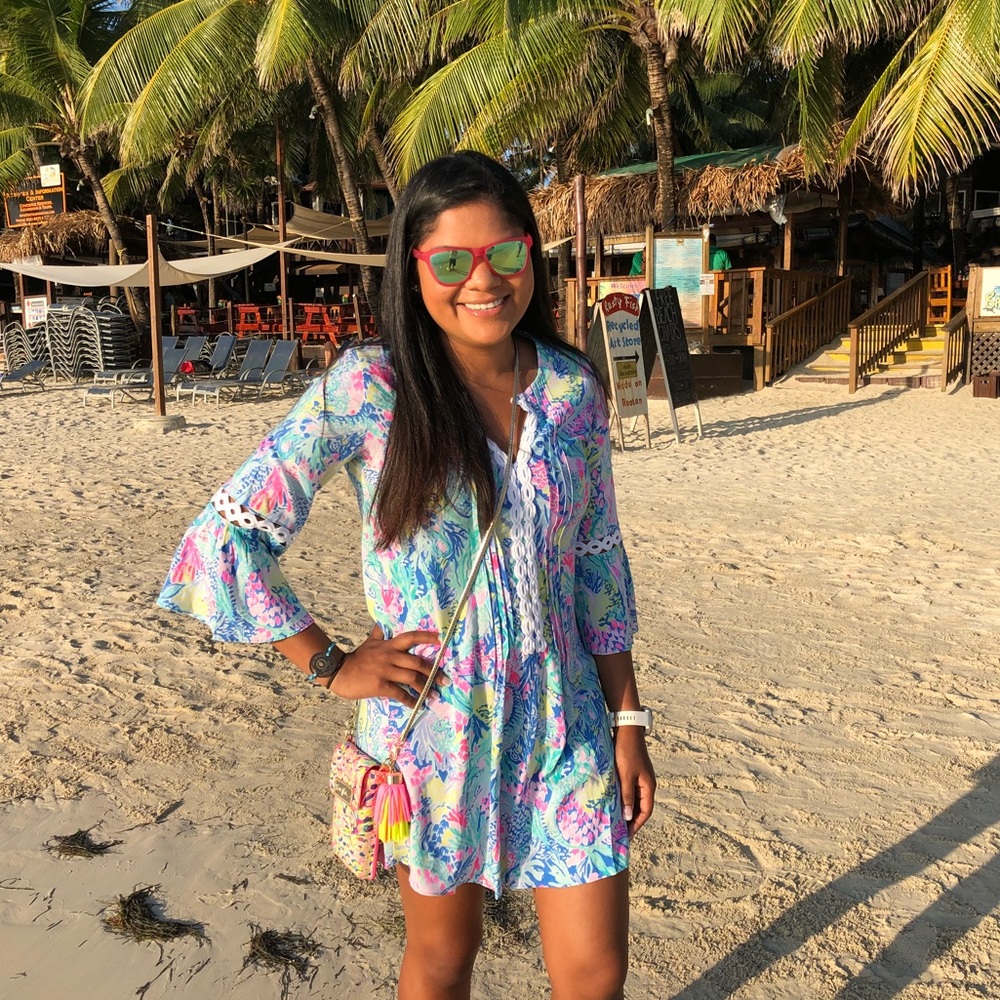 Meet your Posher, Isis